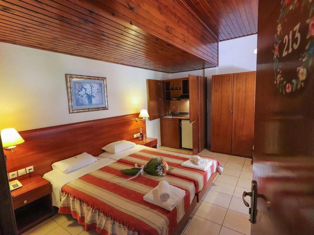 Spa Hotel Alex Loutra Edipsou  Exterior photo
